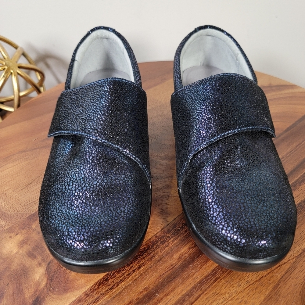 New Alegria Lauryn Sparkly Blue Women's Shoes Size 38 Loafers Comfy Work — image 5 of 8